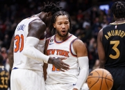 开云体育平台APP-猛龙遭遇惨败，双星表现不佳的简单介绍