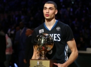 开云平台-马克西狂轰42分上演压制级表演，公牛队多点开花打穿广厦防线