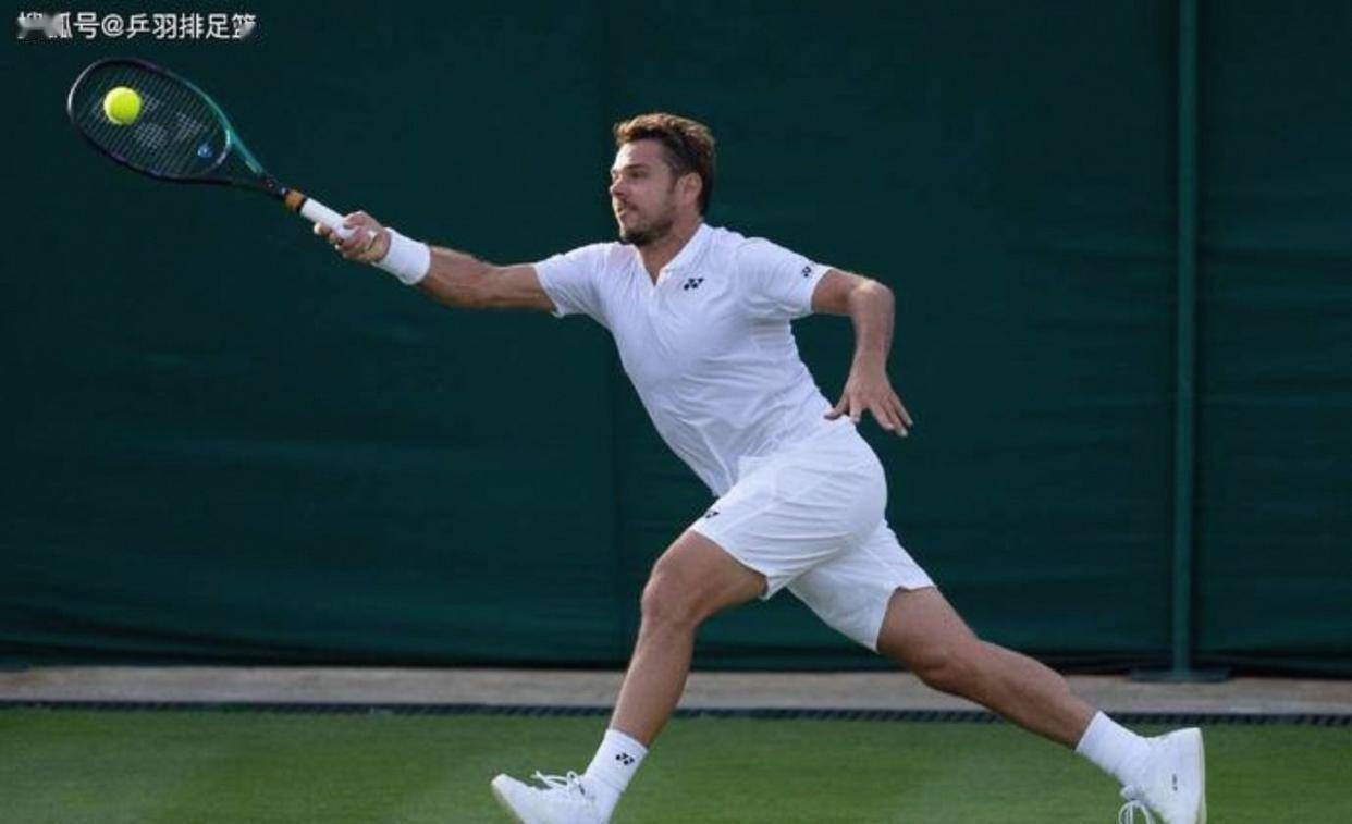 包含法国网球队横扫世界网球队，瓦林卡高光表现的词条