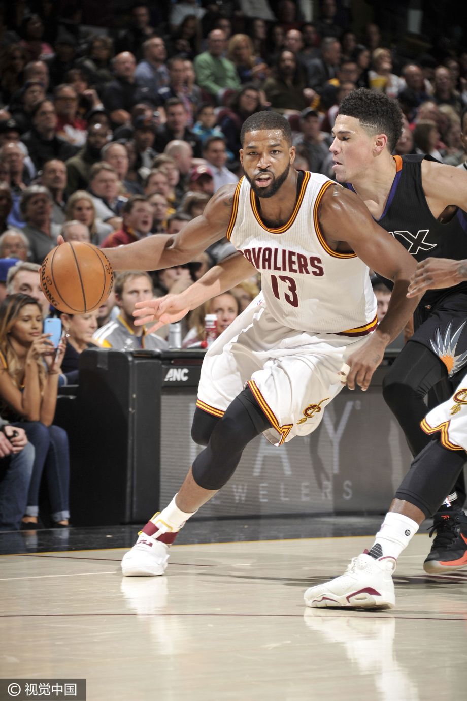 爵士轻取北京队，欧文刷新纪录