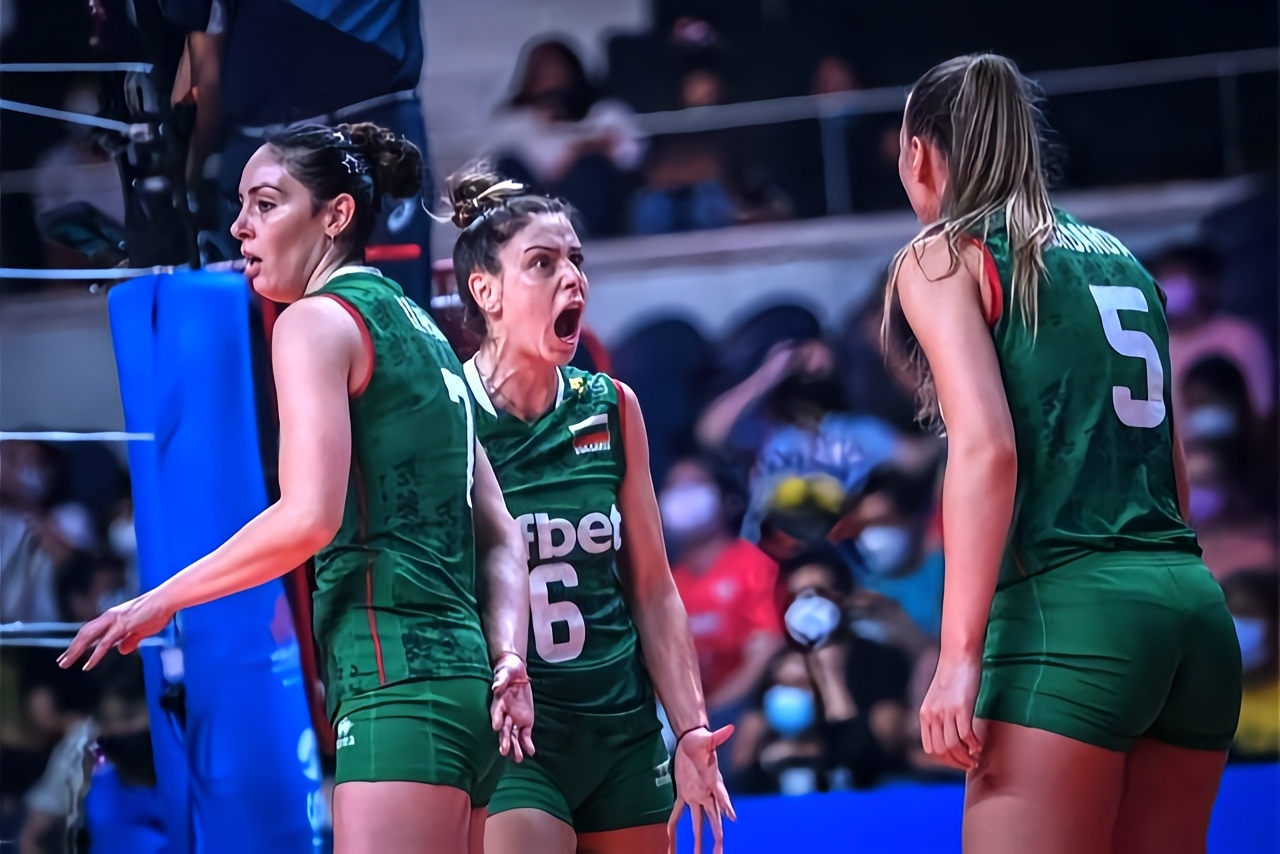 巴西女排横扫对手，力压半决赛