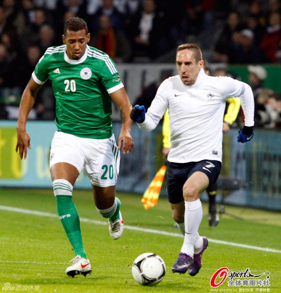 包含法国队完胜德国队，梁靖崑状态火热的词条