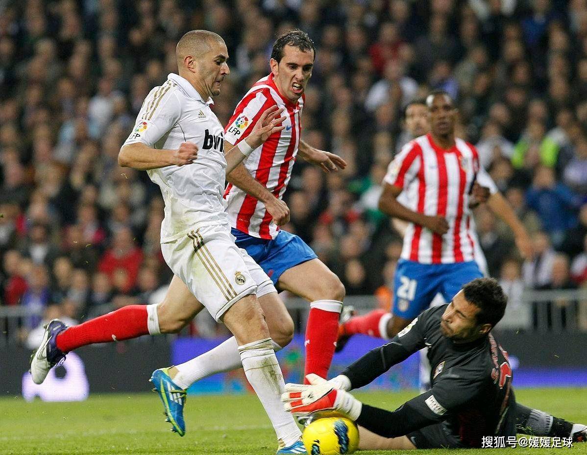 莱比锡红牛鏖战马德里竞技，博格巴三分雨点燃全场的简单介绍