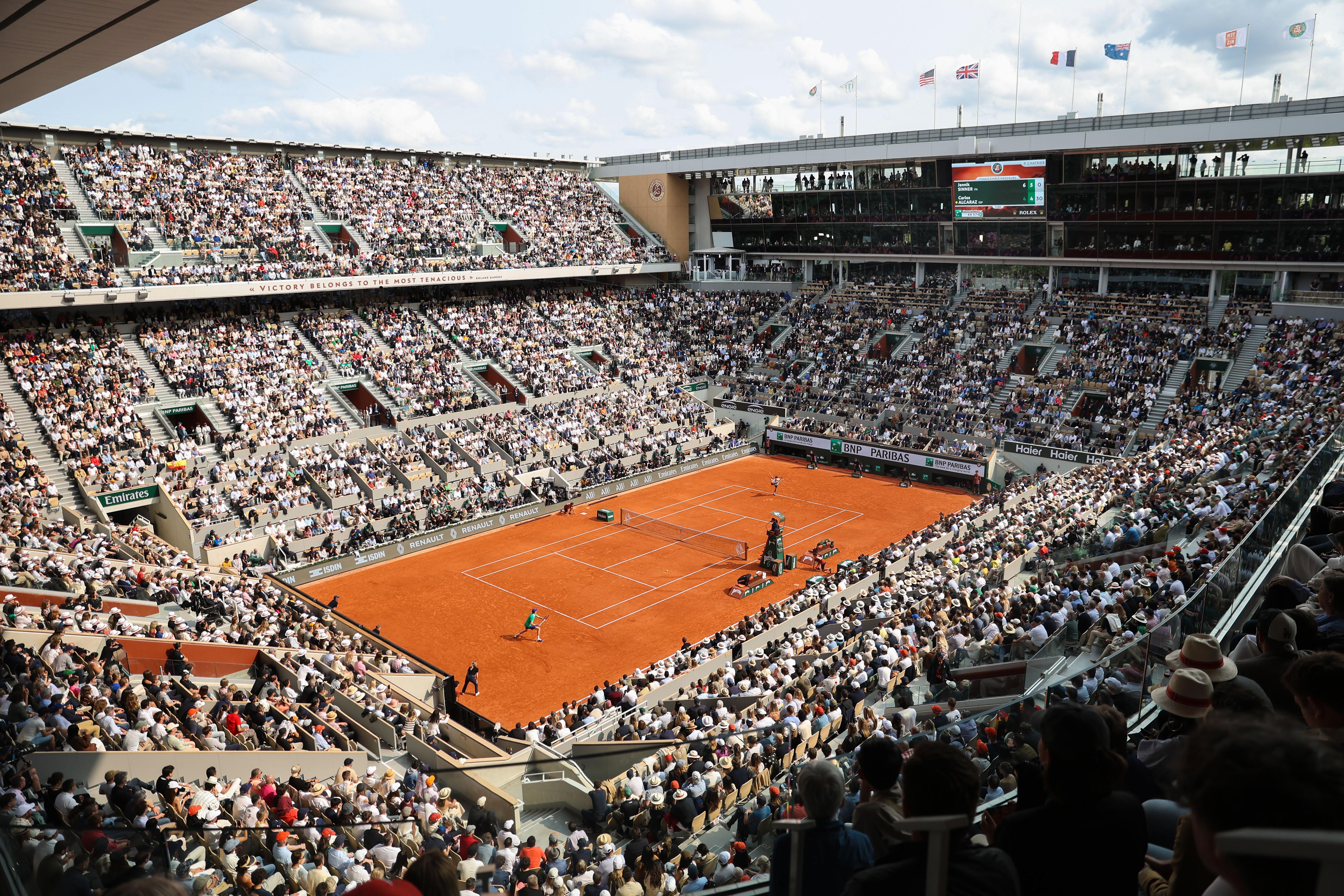 英国网球队强势日本网球队,阿尔卡拉斯制霸全场的简单介绍 英国网球队强势日本网球队,阿尔卡拉斯制霸全场的简单介绍