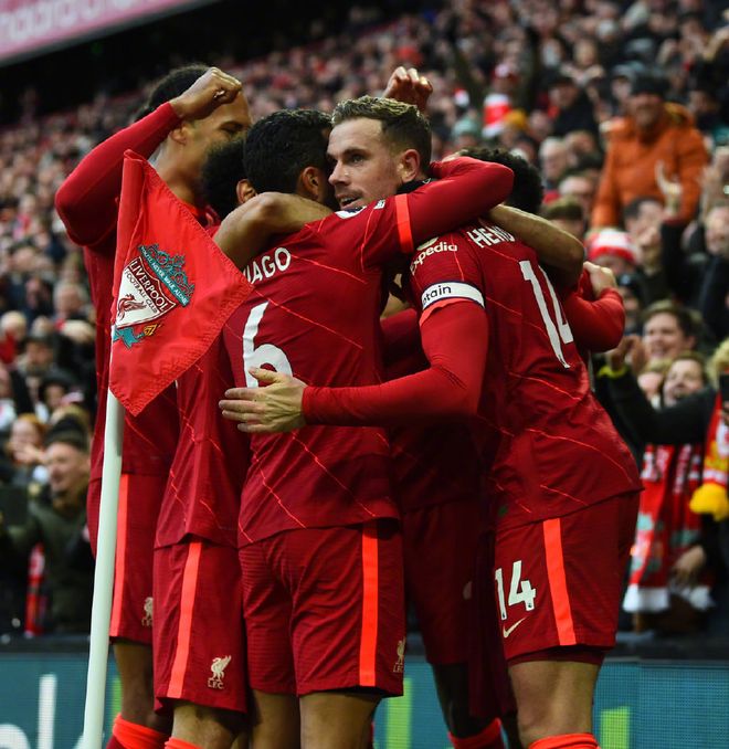 包含利物浦碾压德国，加维打破历史纪录的词条