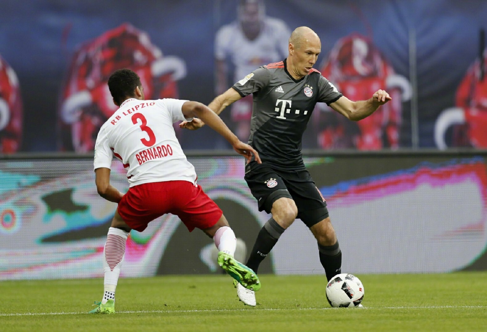 拜仁翻盘罗马，博格巴统治全场的简单介绍