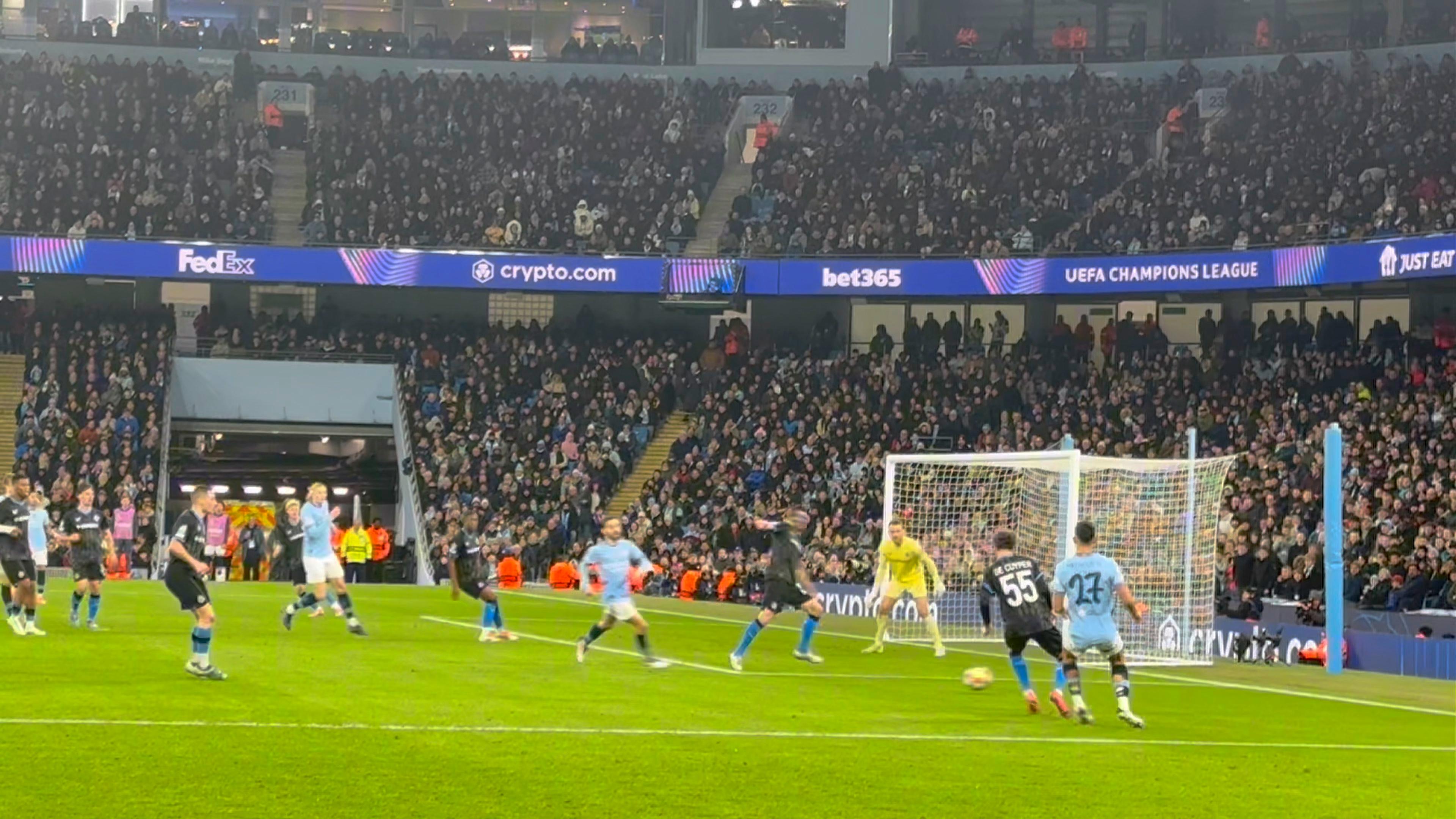 关于曼城客场逆转战胜,双前锋携手力挽狂澜的信息 关于曼城客场逆转战胜,双前锋携手力挽狂澜的信息