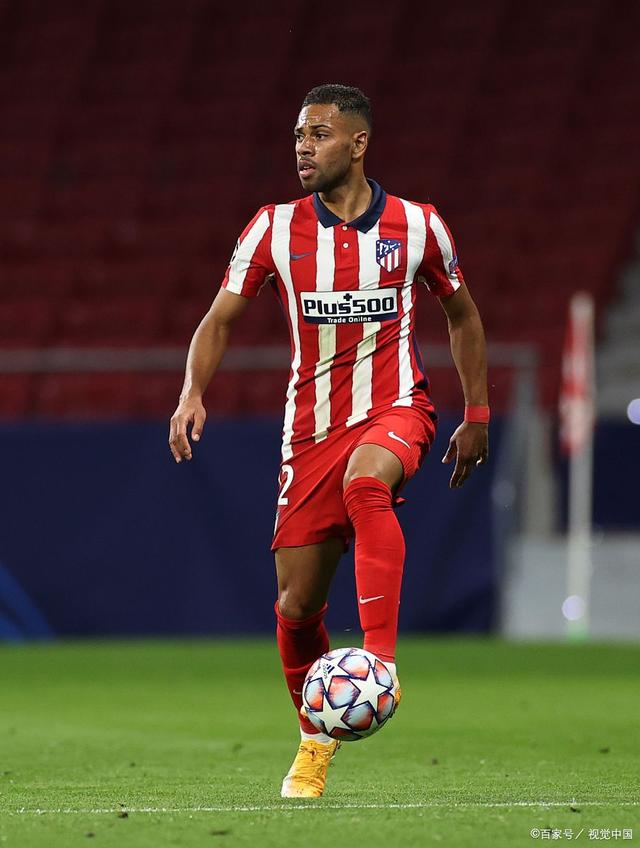 马拉加战平阿拉维斯，保持不败纪录