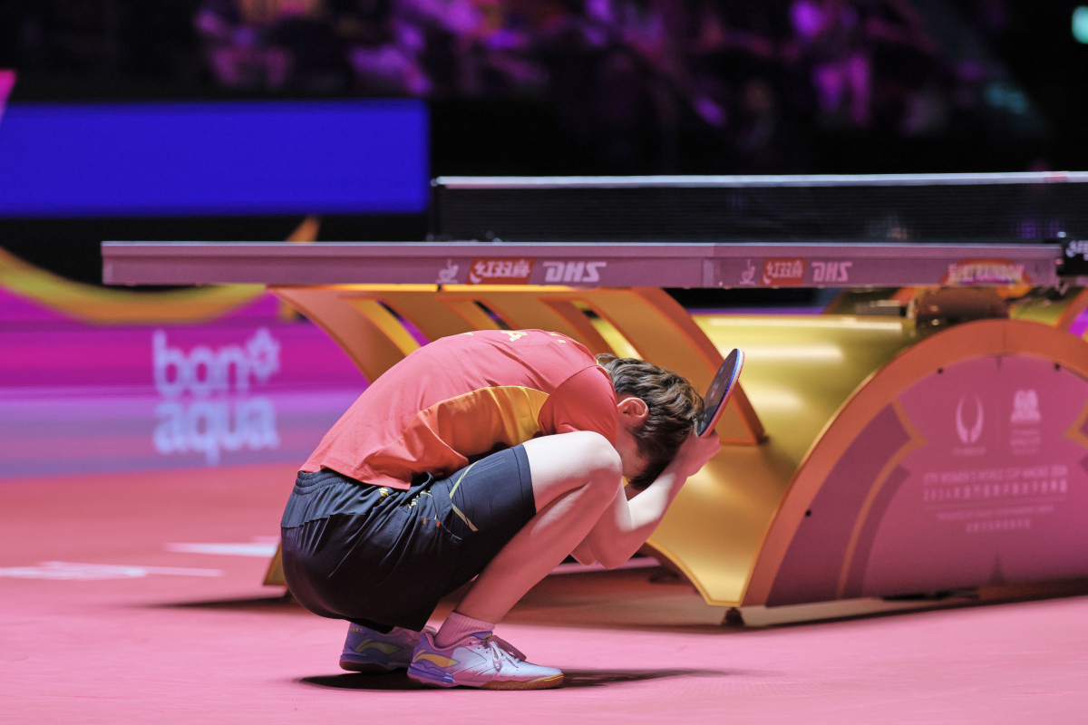 匈牙利遭受失败，球员眼含泪光难以忍受的简单介绍