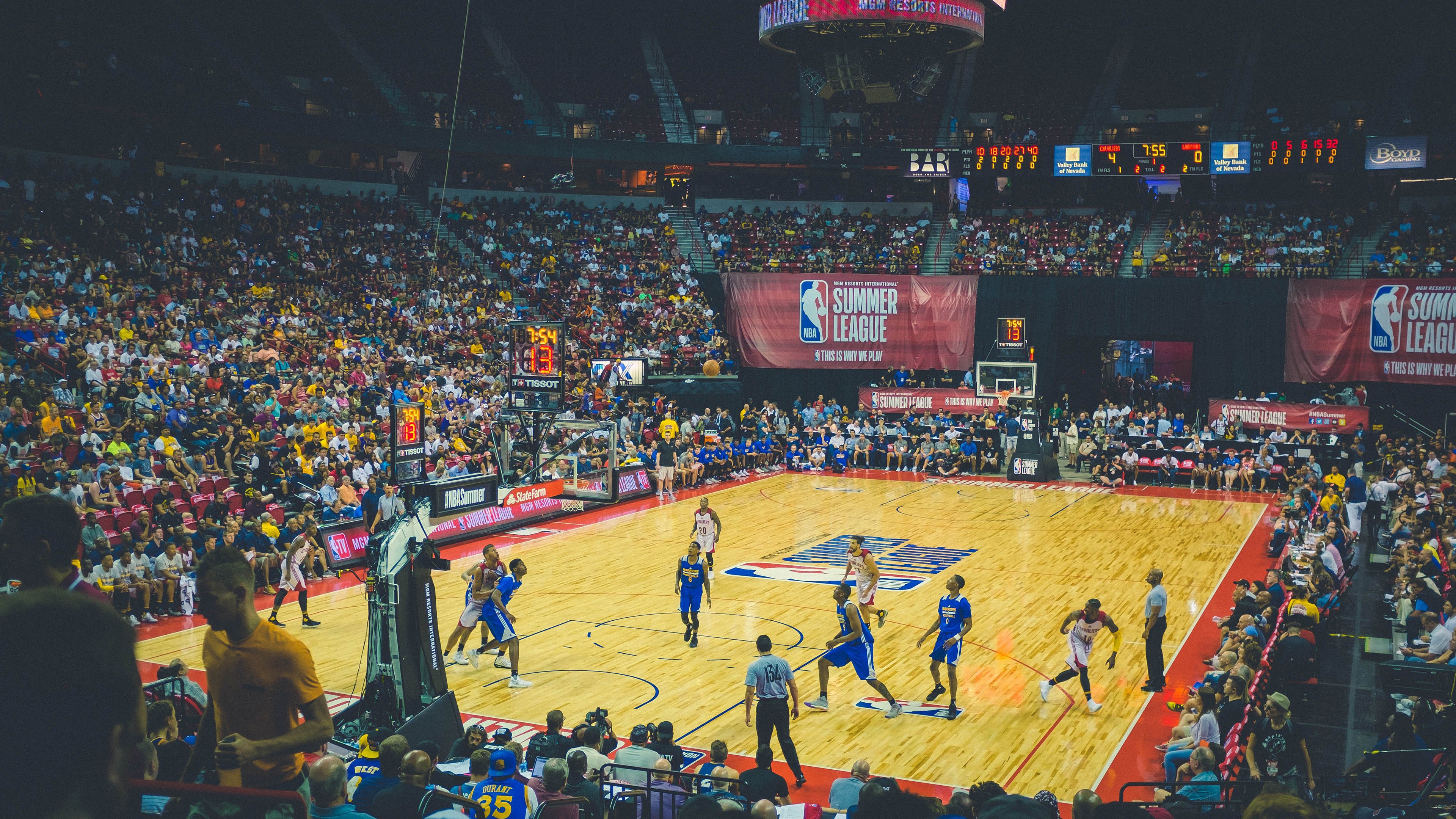 奥纳纳一夫当关!巴拉圭险胜贝蒂斯,全场最佳无争议